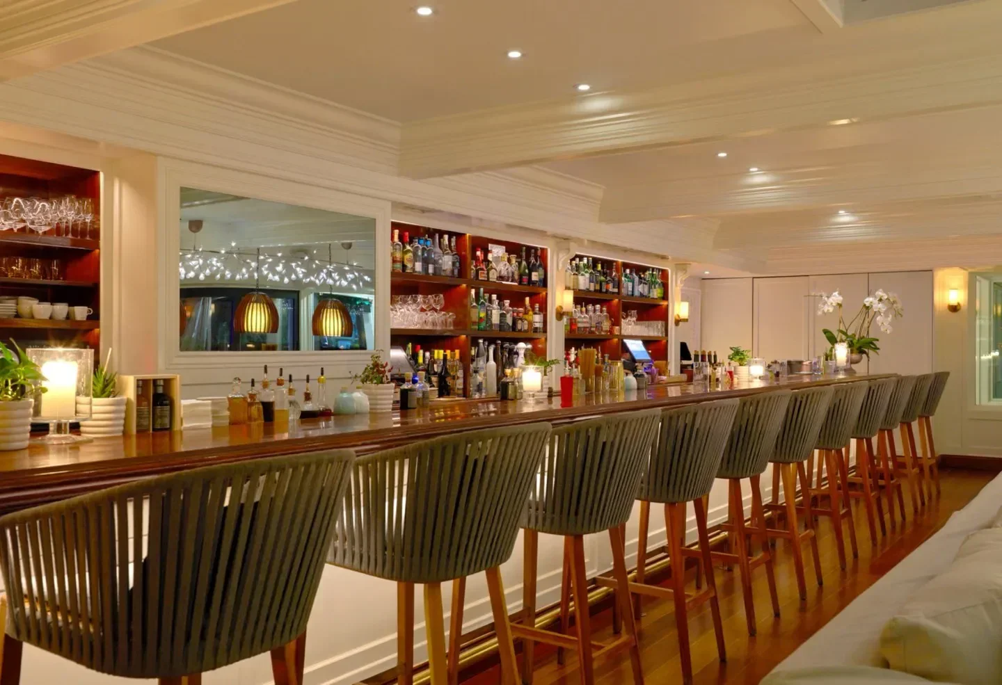 Interior bar at Betula Aspen restaurant in Aspen, featuring stylish seating and inviting atmosphere.